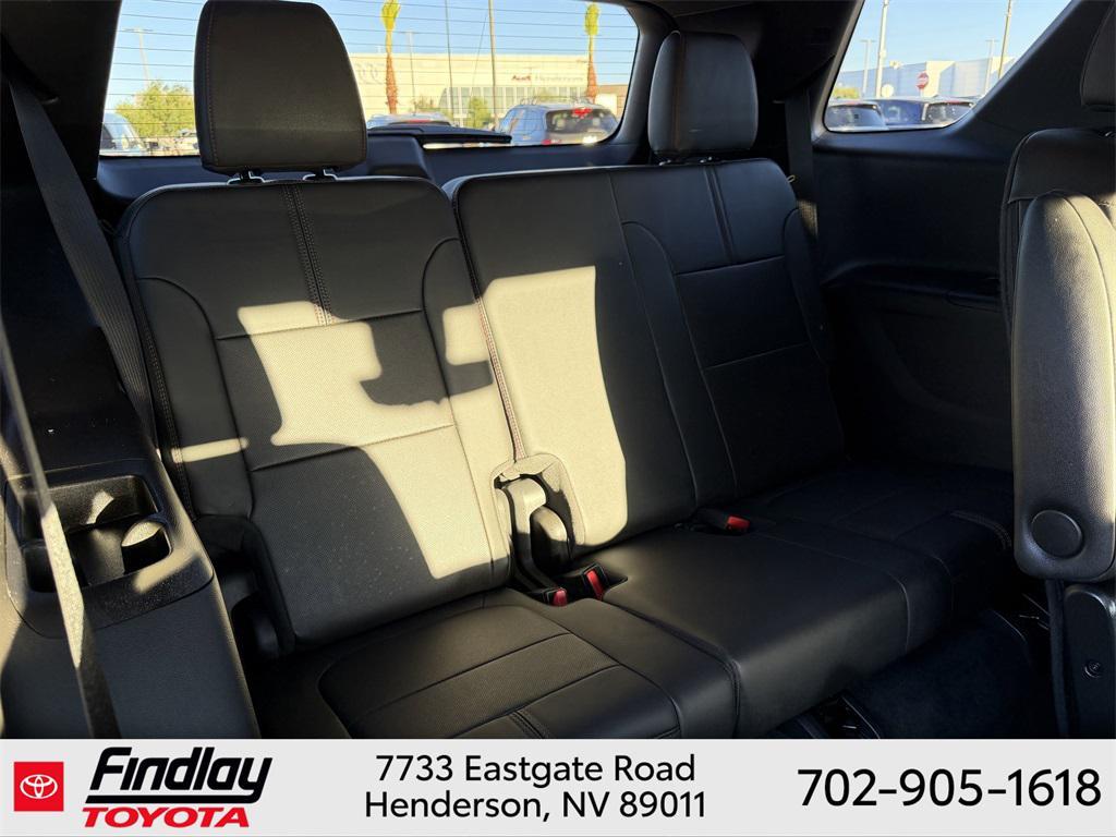 used 2023 Chevrolet Traverse car, priced at $35,688