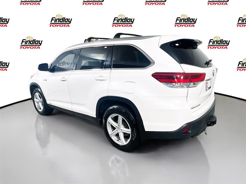 used 2019 Toyota Highlander Hybrid car, priced at $27,688