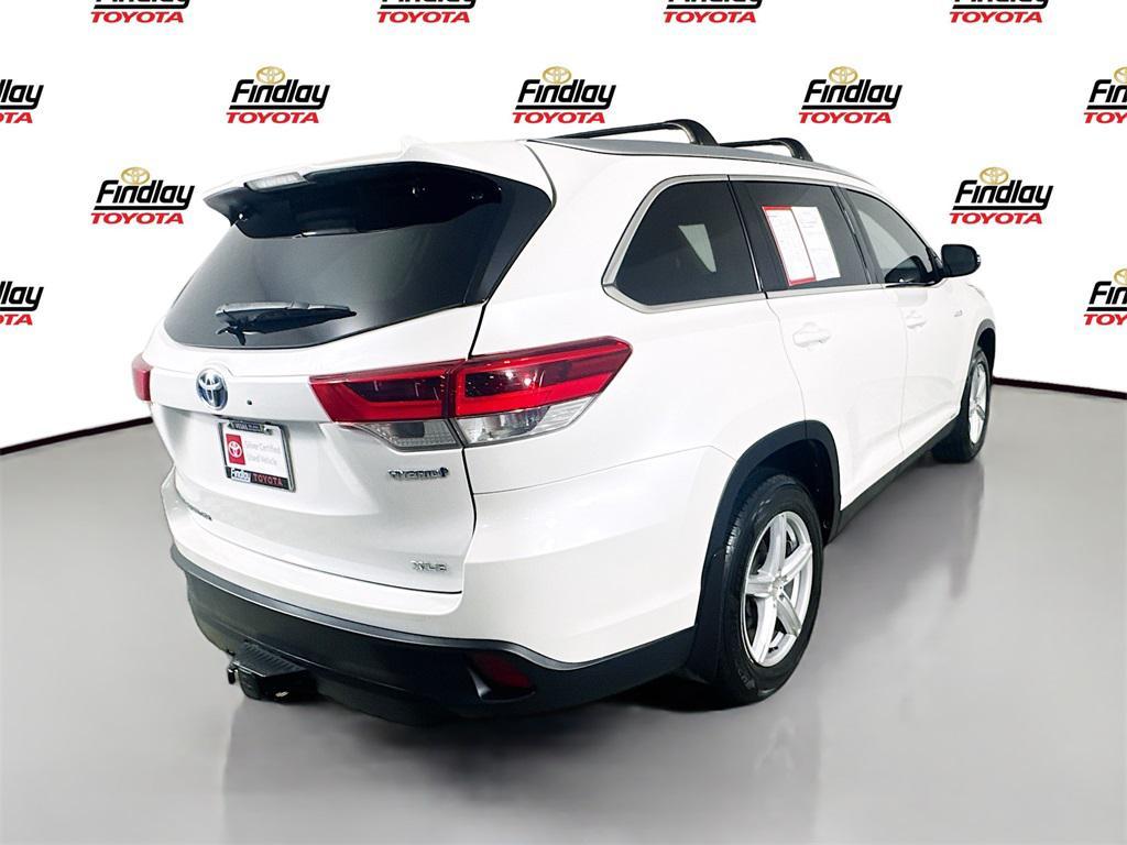 used 2019 Toyota Highlander Hybrid car, priced at $27,688
