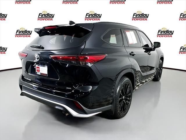 used 2023 Toyota Highlander car, priced at $41,988