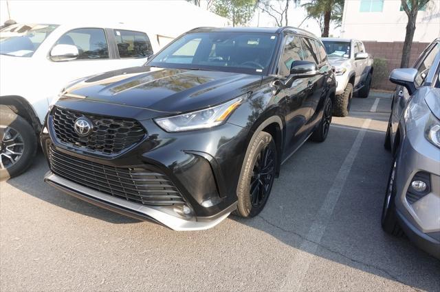 used 2023 Toyota Highlander car, priced at $41,988