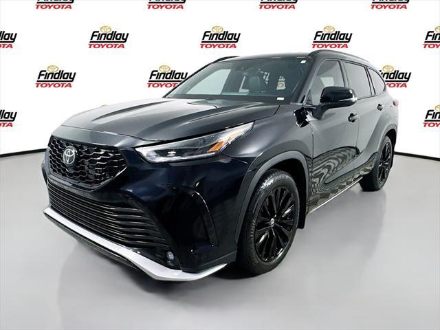 used 2023 Toyota Highlander car, priced at $41,988