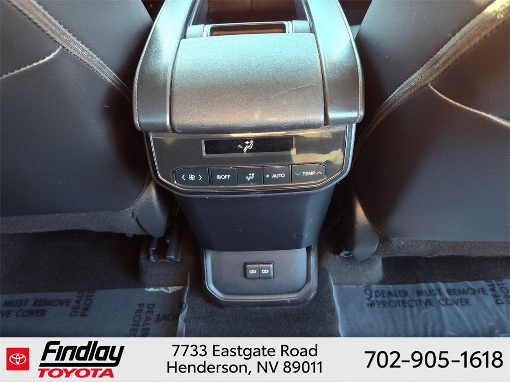 used 2024 Toyota Highlander car, priced at $41,188