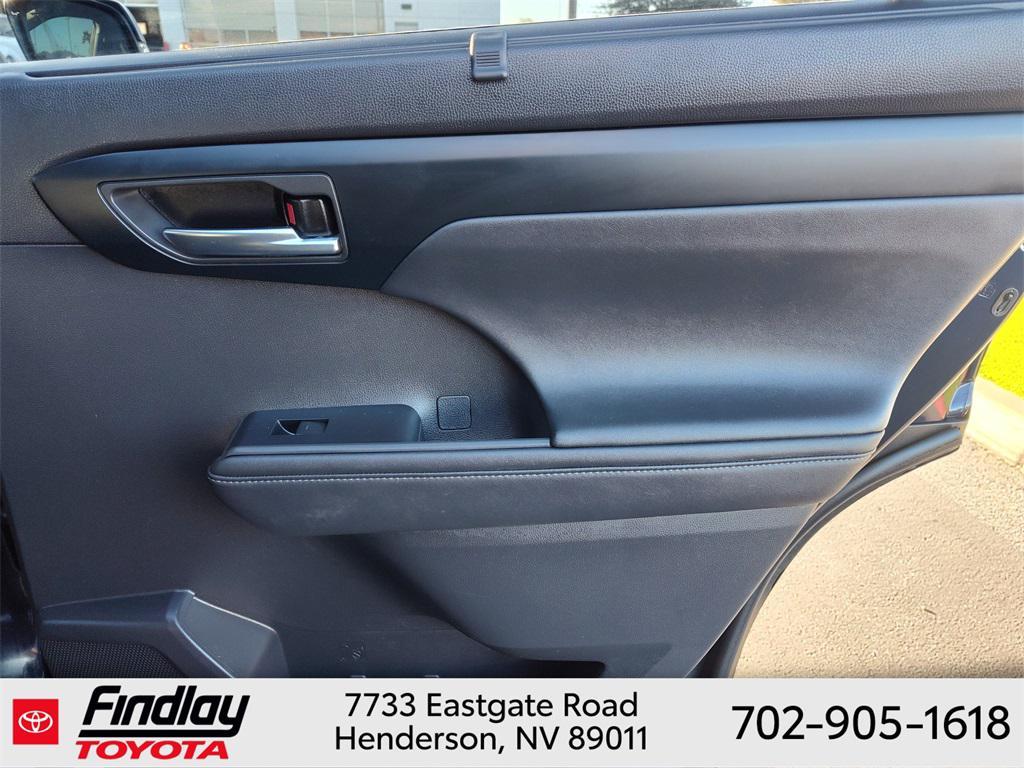 used 2024 Toyota Highlander car, priced at $41,188