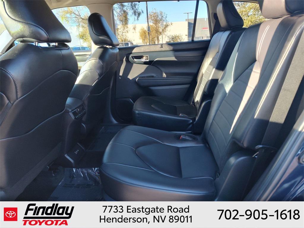 used 2024 Toyota Highlander car, priced at $41,188