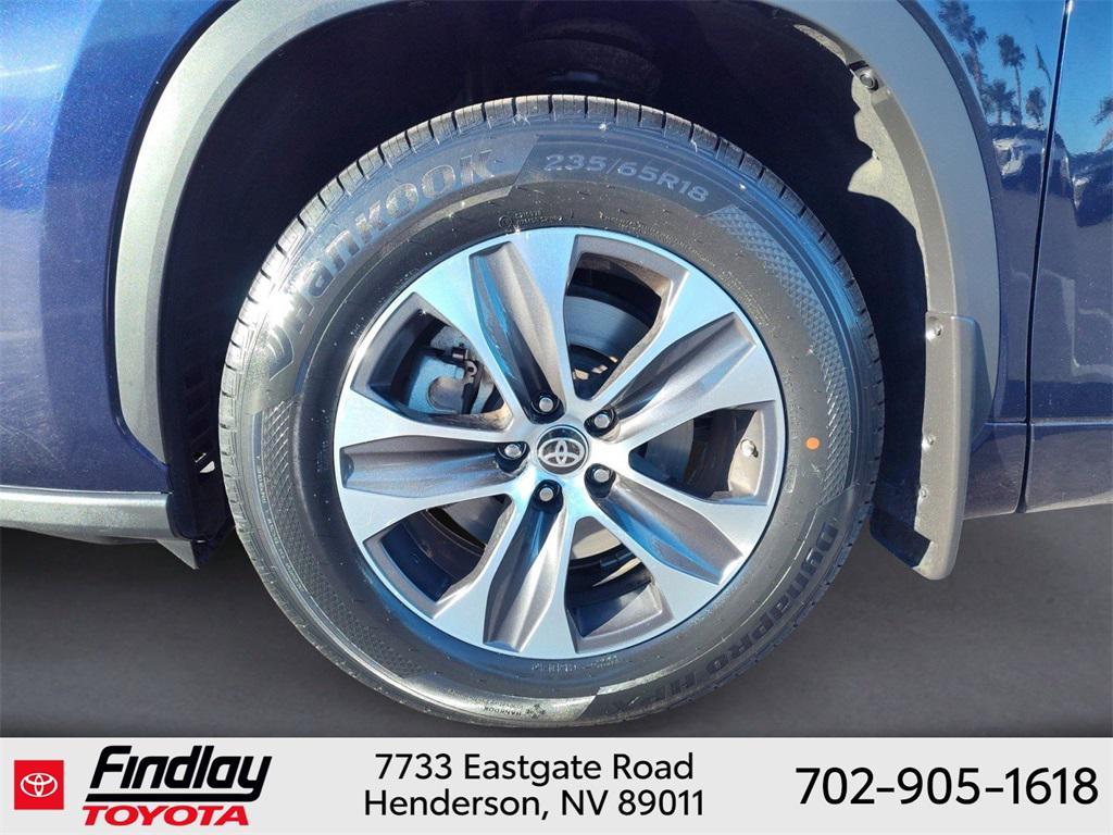 used 2024 Toyota Highlander car, priced at $41,188