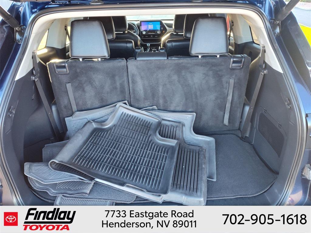 used 2024 Toyota Highlander car, priced at $41,188