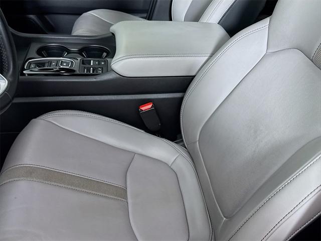 used 2024 Honda Pilot car, priced at $39,988
