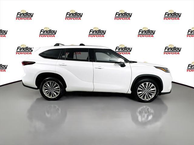used 2024 Toyota Highlander car, priced at $47,488