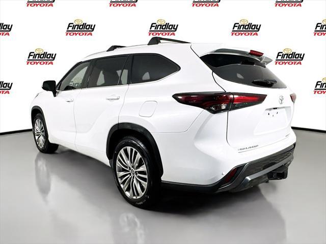 used 2024 Toyota Highlander car, priced at $47,488