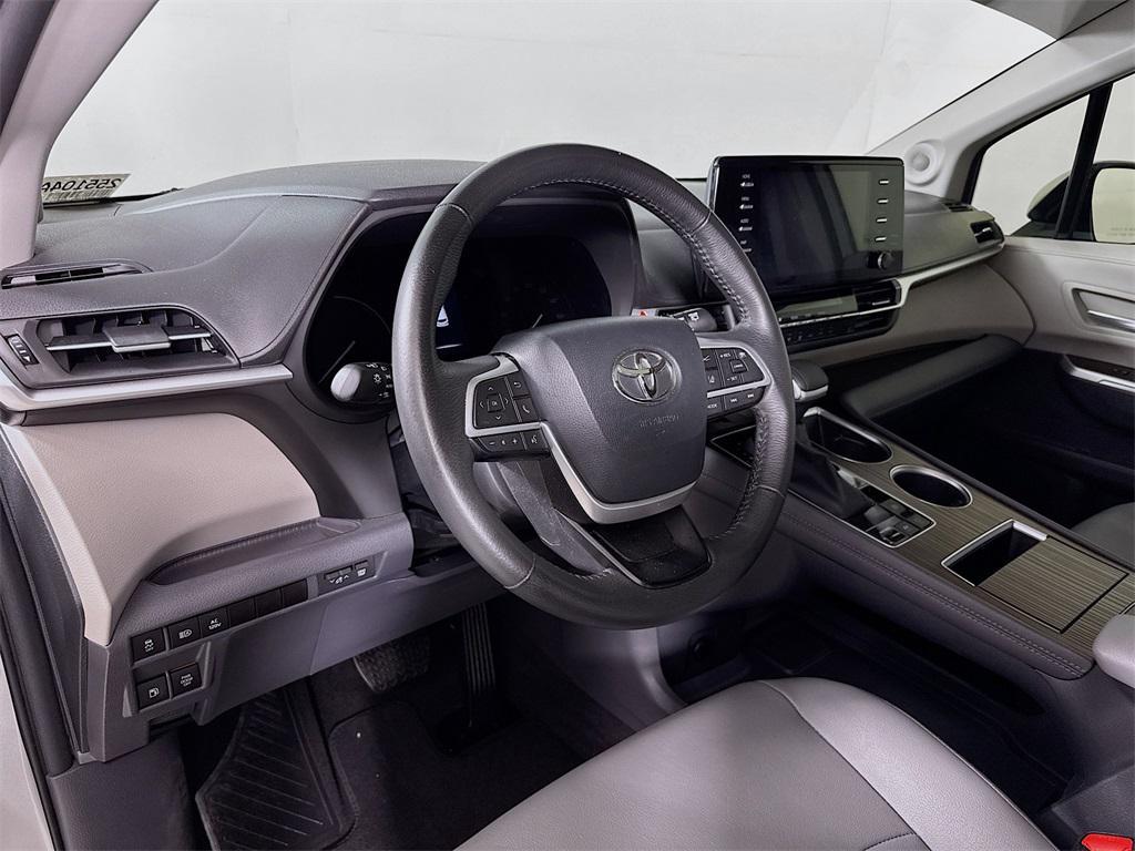 used 2024 Toyota Sienna car, priced at $46,688