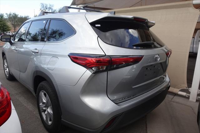 used 2022 Toyota Highlander car, priced at $31,988