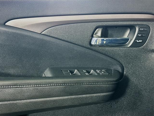 used 2021 Honda Pilot car, priced at $30,488