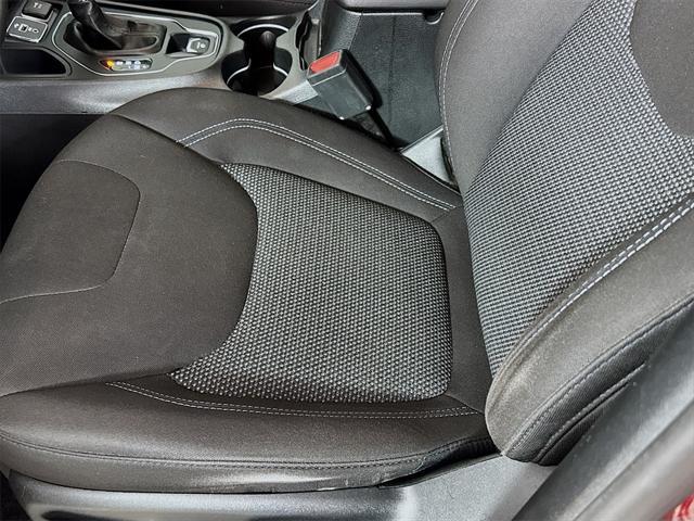 used 2019 Jeep Cherokee car, priced at $15,488