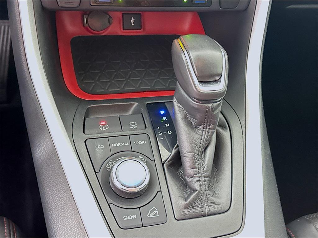 used 2020 Toyota RAV4 car, priced at $33,988