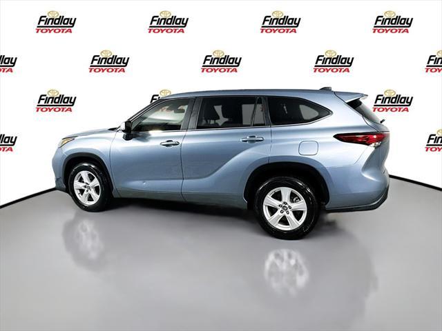 used 2023 Toyota Highlander car, priced at $34,988