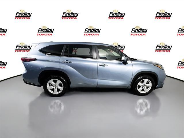 used 2023 Toyota Highlander car, priced at $34,988