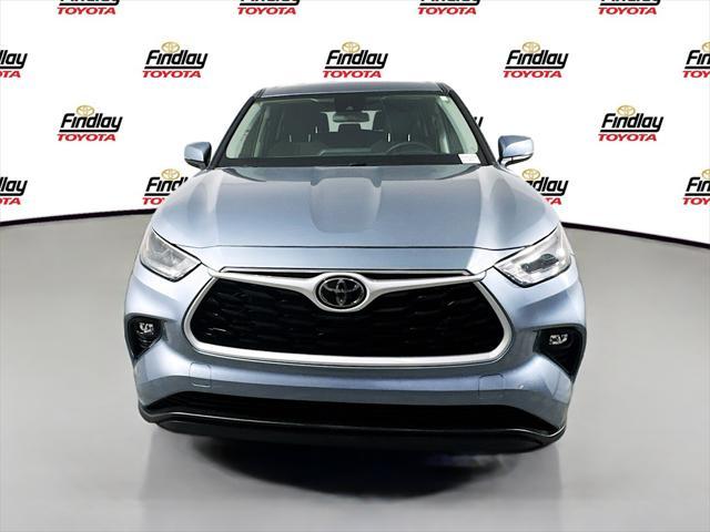 used 2023 Toyota Highlander car, priced at $34,988