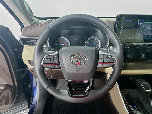 used 2021 Toyota Highlander Hybrid car, priced at $43,588