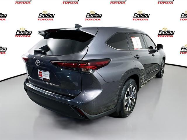 used 2024 Toyota Highlander car, priced at $43,988