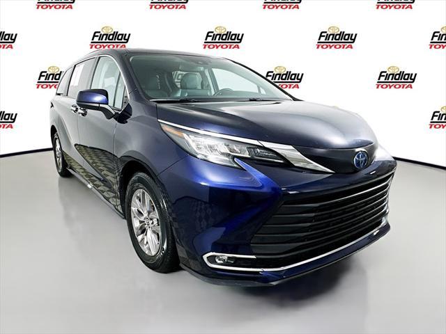 used 2023 Toyota Sienna car, priced at $44,588
