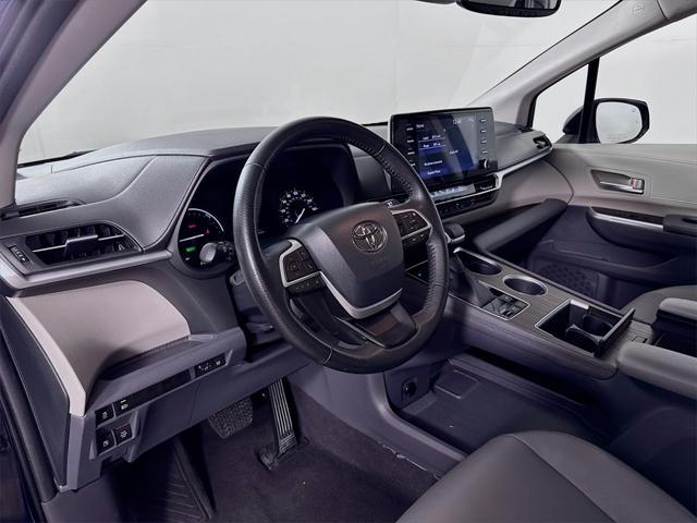 used 2023 Toyota Sienna car, priced at $44,588