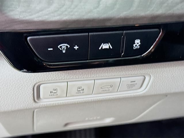 used 2024 Kia Carnival car, priced at $36,488