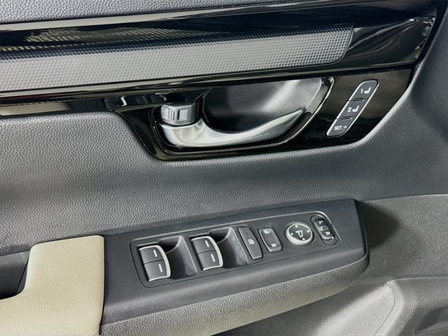used 2023 Honda CR-V car, priced at $34,488