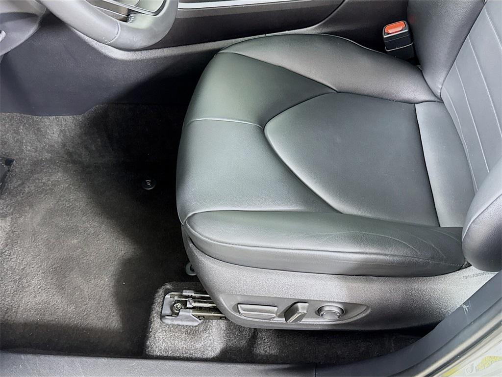 used 2024 Toyota Highlander car, priced at $45,988
