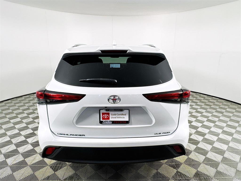 used 2023 Toyota Highlander car, priced at $40,588