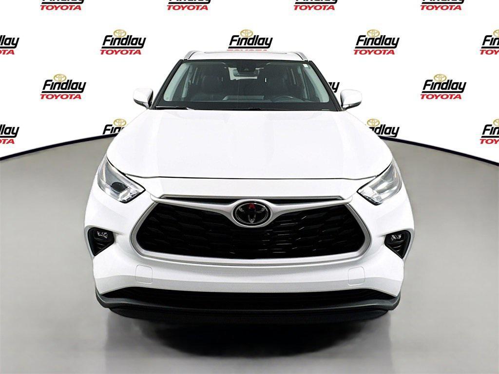 used 2023 Toyota Highlander car, priced at $40,588