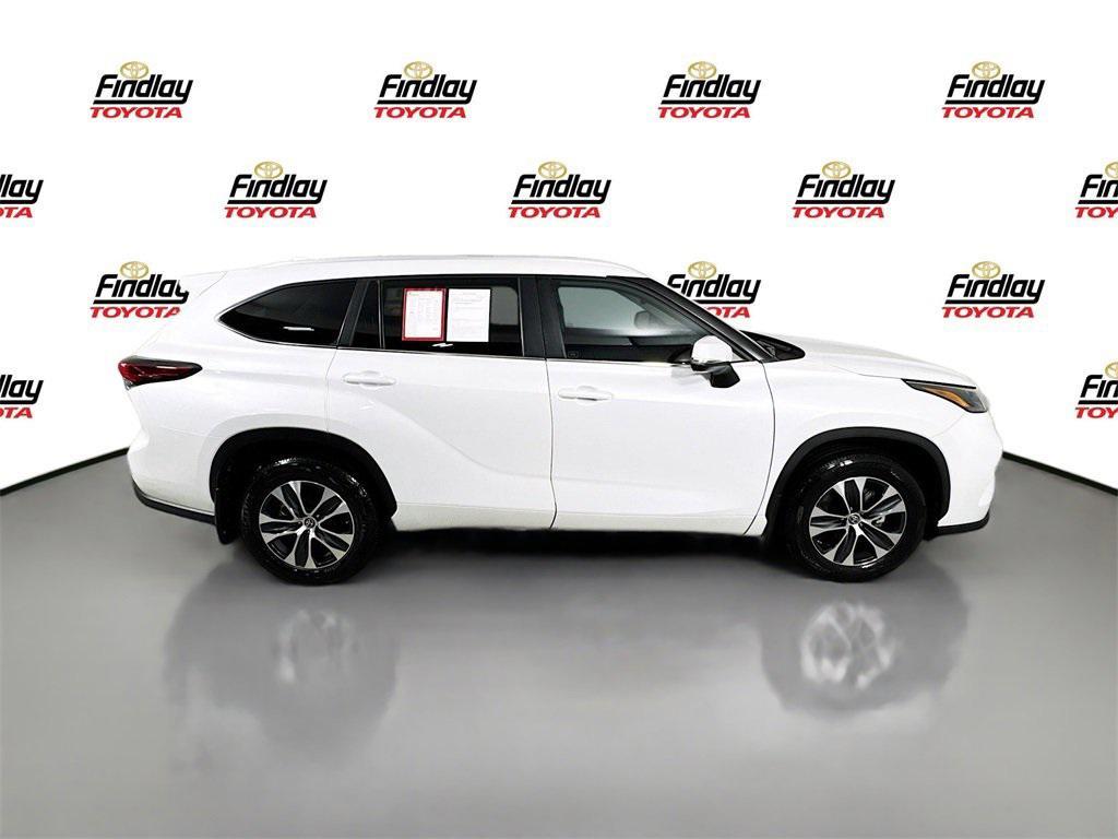 used 2023 Toyota Highlander car, priced at $40,588