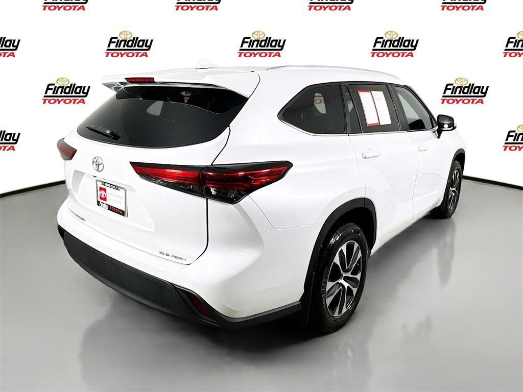 used 2023 Toyota Highlander car, priced at $40,588
