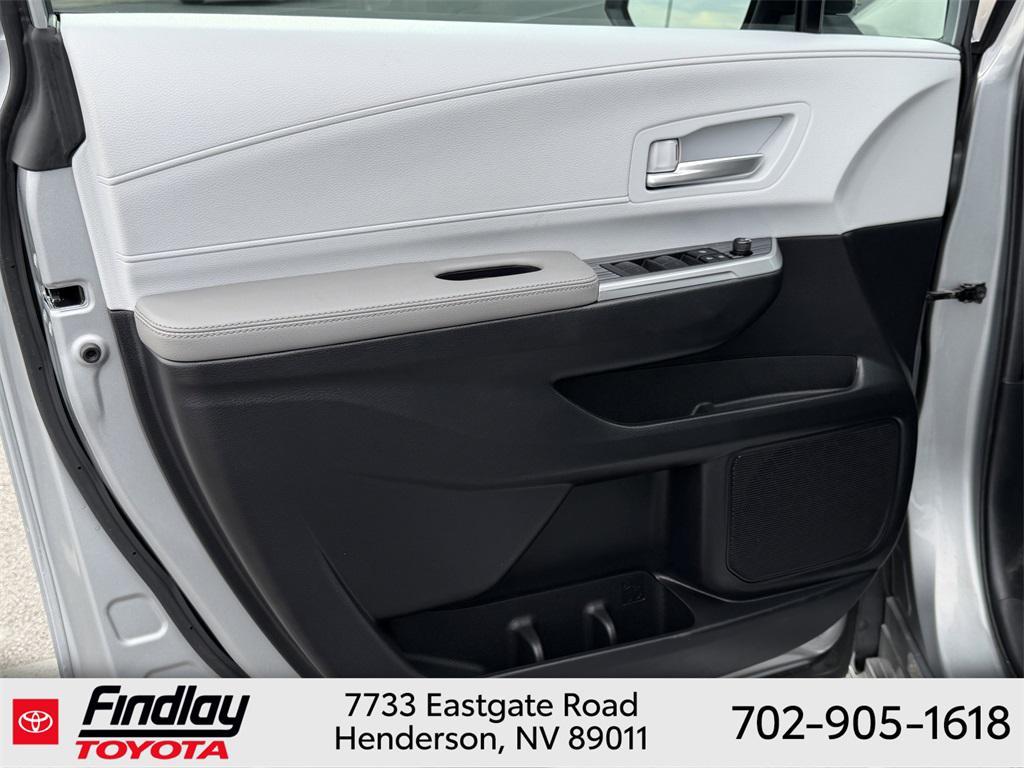 used 2025 Toyota Sienna car, priced at $48,188