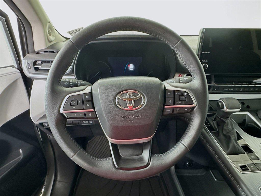 used 2025 Toyota Sienna car, priced at $48,188