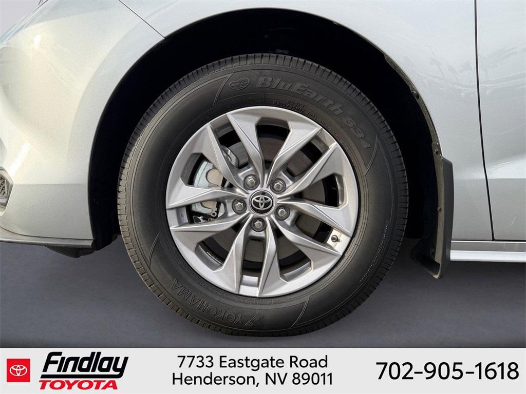 used 2025 Toyota Sienna car, priced at $48,188
