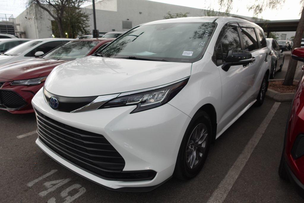 used 2023 Toyota Sienna car, priced at $38,188