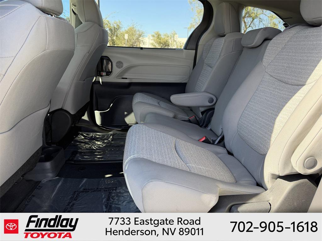 used 2023 Toyota Sienna car, priced at $38,188