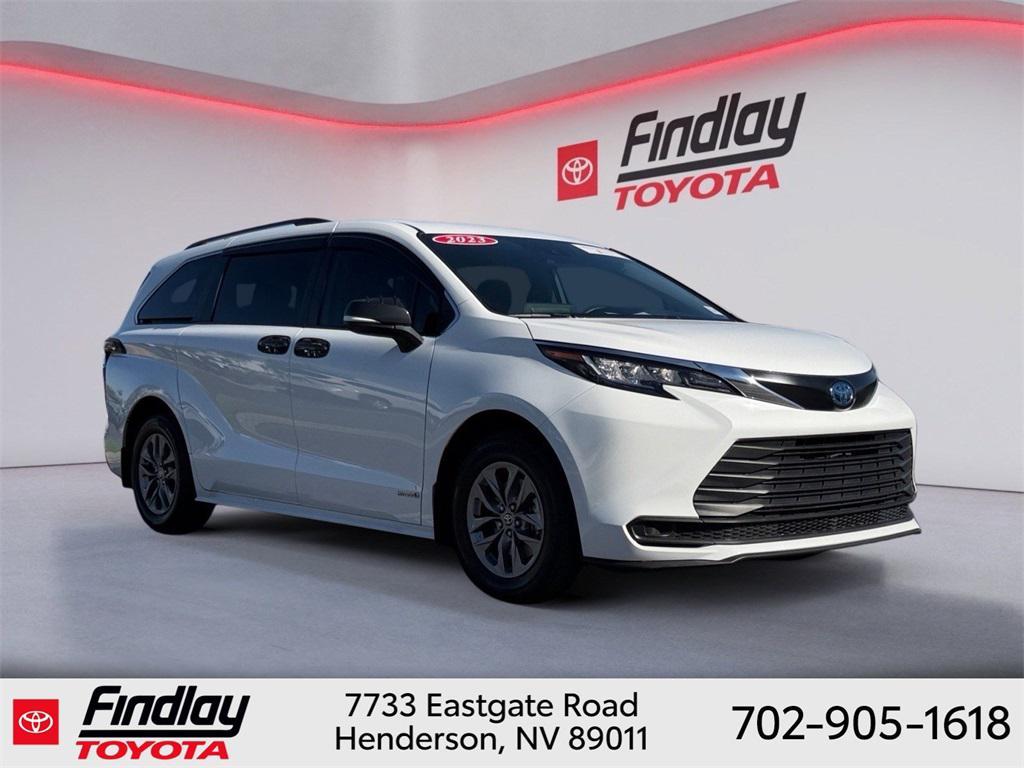used 2023 Toyota Sienna car, priced at $38,188