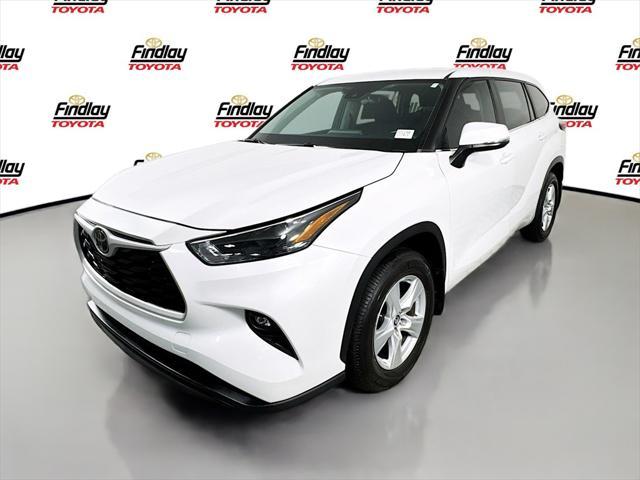 used 2023 Toyota Highlander car, priced at $35,488