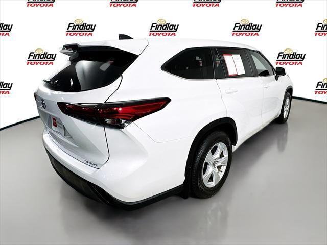 used 2023 Toyota Highlander car, priced at $35,488