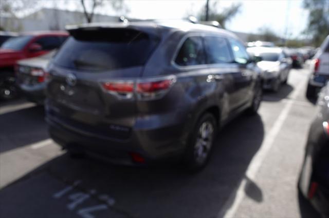 used 2015 Toyota Highlander car, priced at $16,588