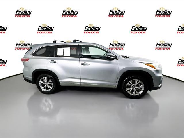 used 2016 Toyota Highlander car, priced at $22,788