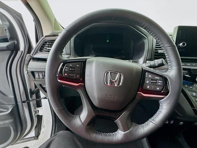 used 2025 Honda Odyssey car, priced at $46,588