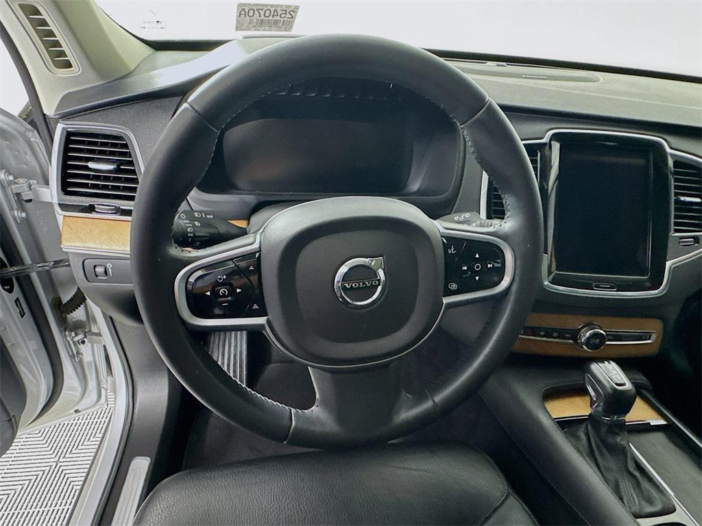 used 2022 Volvo XC90 car, priced at $35,988
