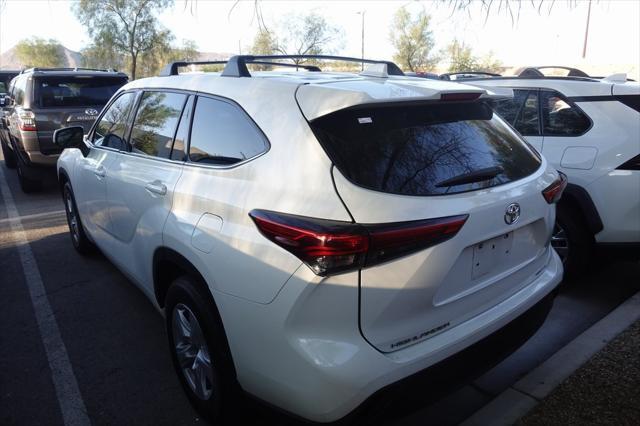 used 2021 Toyota Highlander car, priced at $27,488