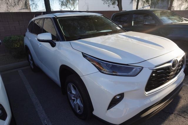 used 2021 Toyota Highlander car, priced at $27,488