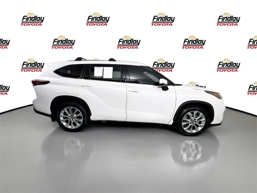 used 2023 Toyota Highlander car, priced at $39,888
