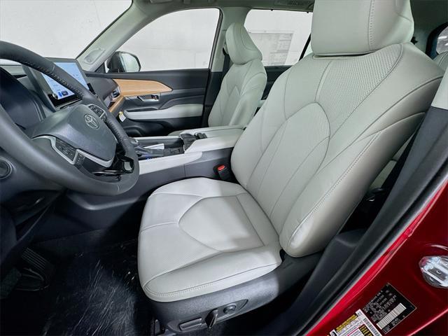 new 2025 Toyota Grand Highlander car, priced at $55,691