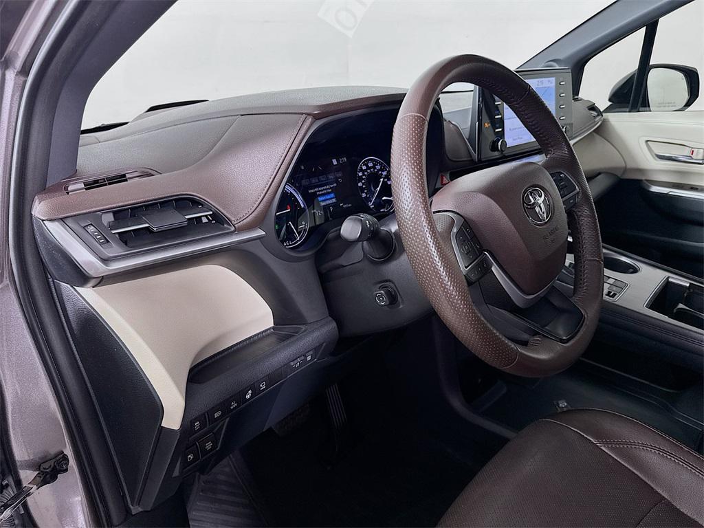 used 2021 Toyota Sienna car, priced at $41,488